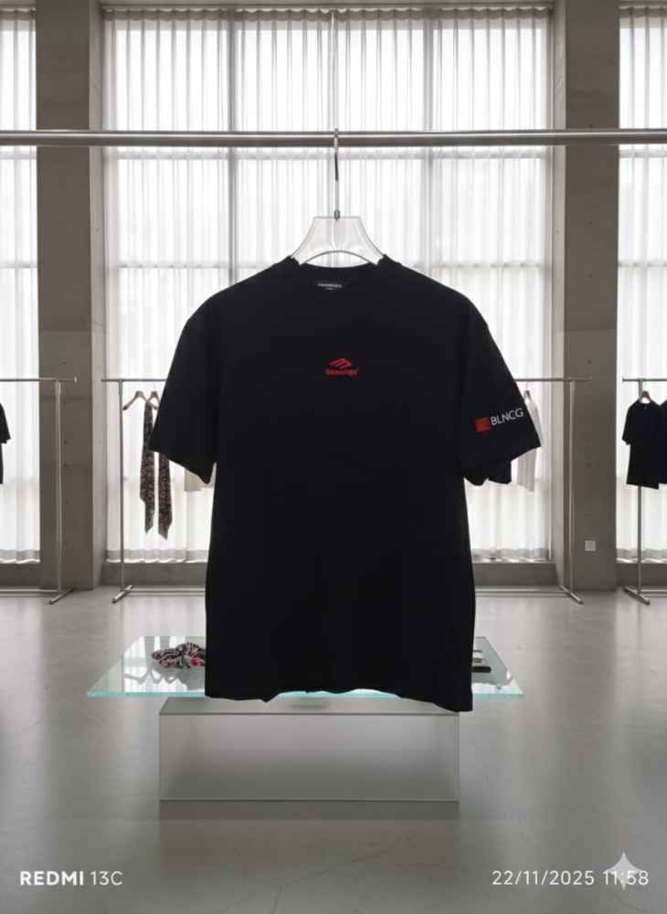 Balenciaga Black Premium Quality Baggy Fit T-shirt-thumb-1