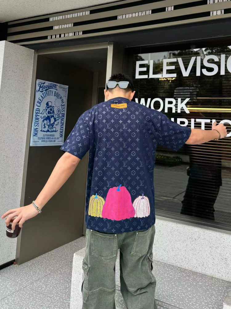 Louis Vuitton Blue Embroidery Logo Premium Baggy Fit T-shirt-1