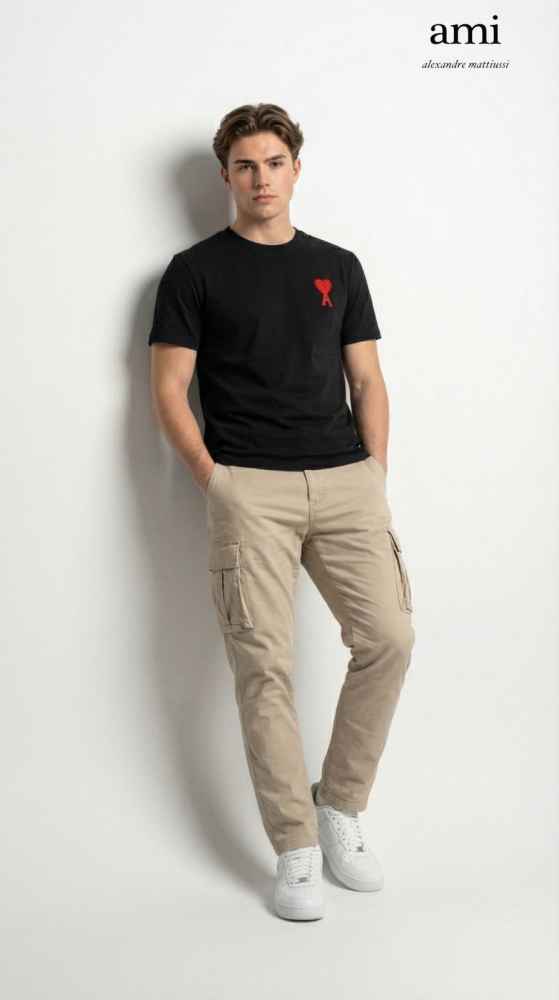 Ami Black Premium Quality Heart Logo T-shirt-1