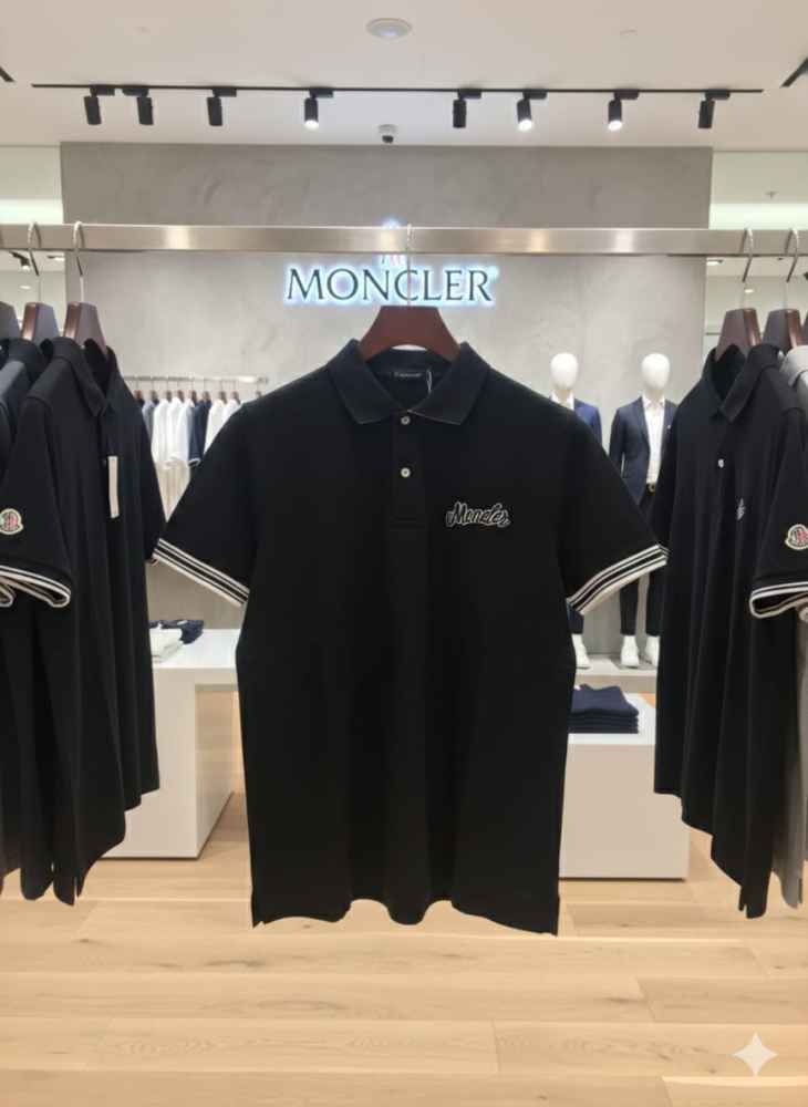 Moncler Black Premium Quality T-shirt-2
