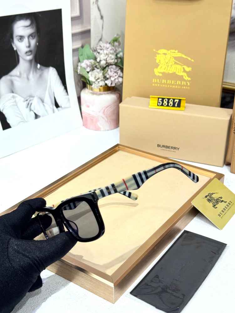 Burberry Black Premium Luxury Sunglasses-4