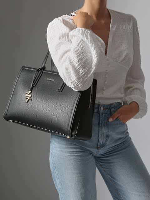 Michael Kors Logo Voyager Black Tote Bag-thumb-1