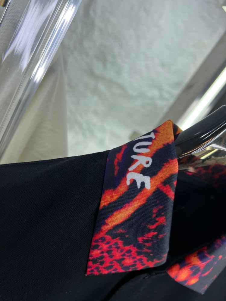 Versace Black Premium Quality T-shirt-thumb-5