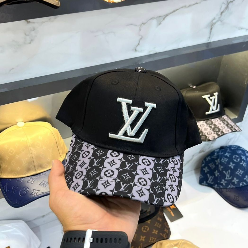 Louis Vuitton Monogram Baseball Cap-thumb-0