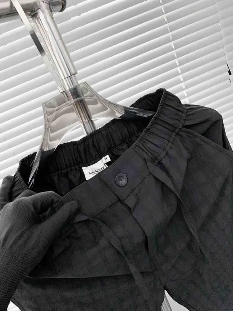 Burberry Black T-shirt Premium Quality Co-ordinates-7