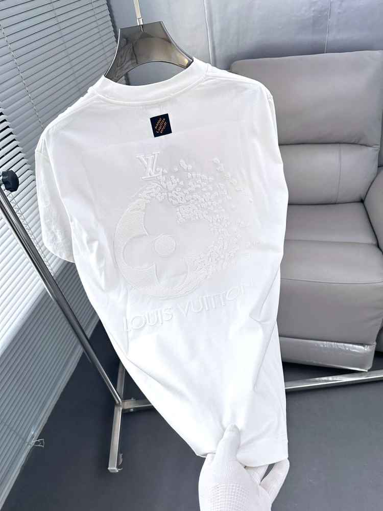 Louis Vuitton White Embroidery Logo Premium T-shirt-5