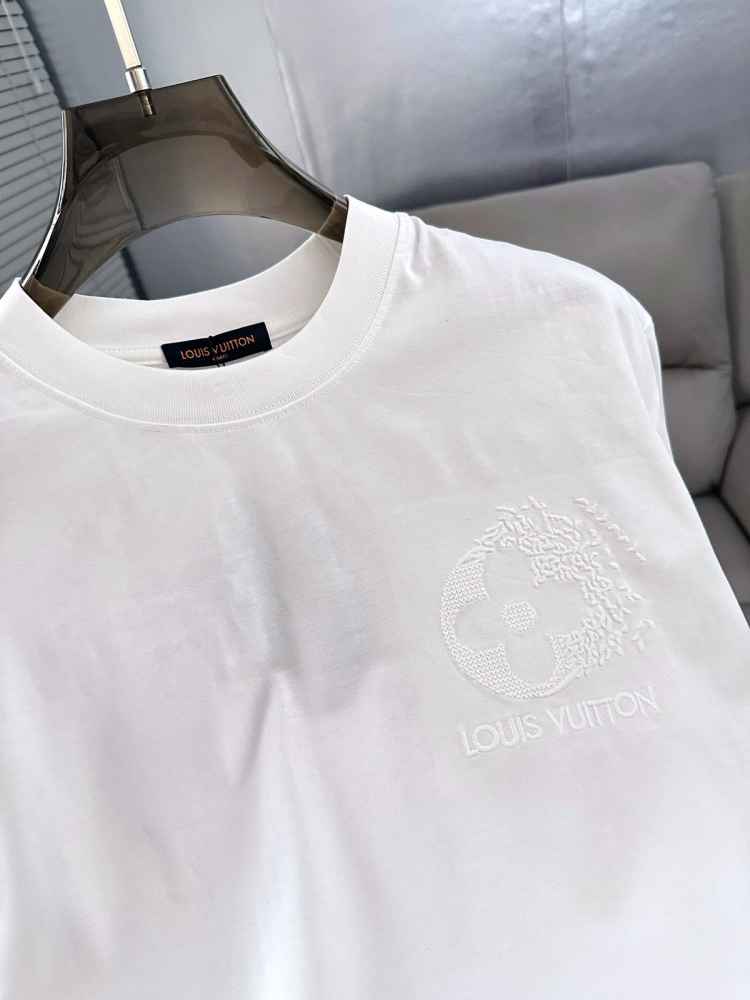 Louis Vuitton White Embroidery Logo Premium T-shirt-6