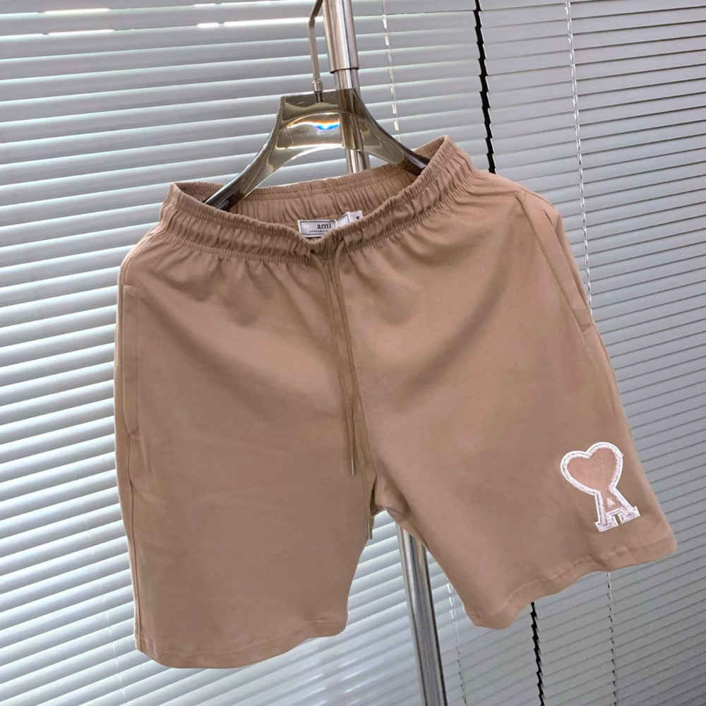 AMI Alexandre Mattiussi Ami de Cœur Beige T-Shirt and Shorts-thumb-3