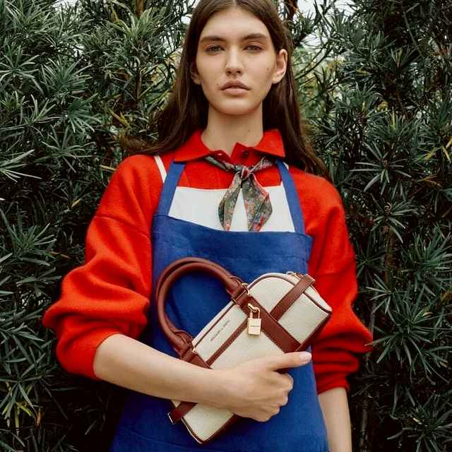 Charles & Keith Scottie Brown & White Bowling Bag-4