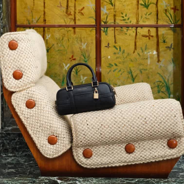 Charles & Keith Scottie Black Bowling Bag-6