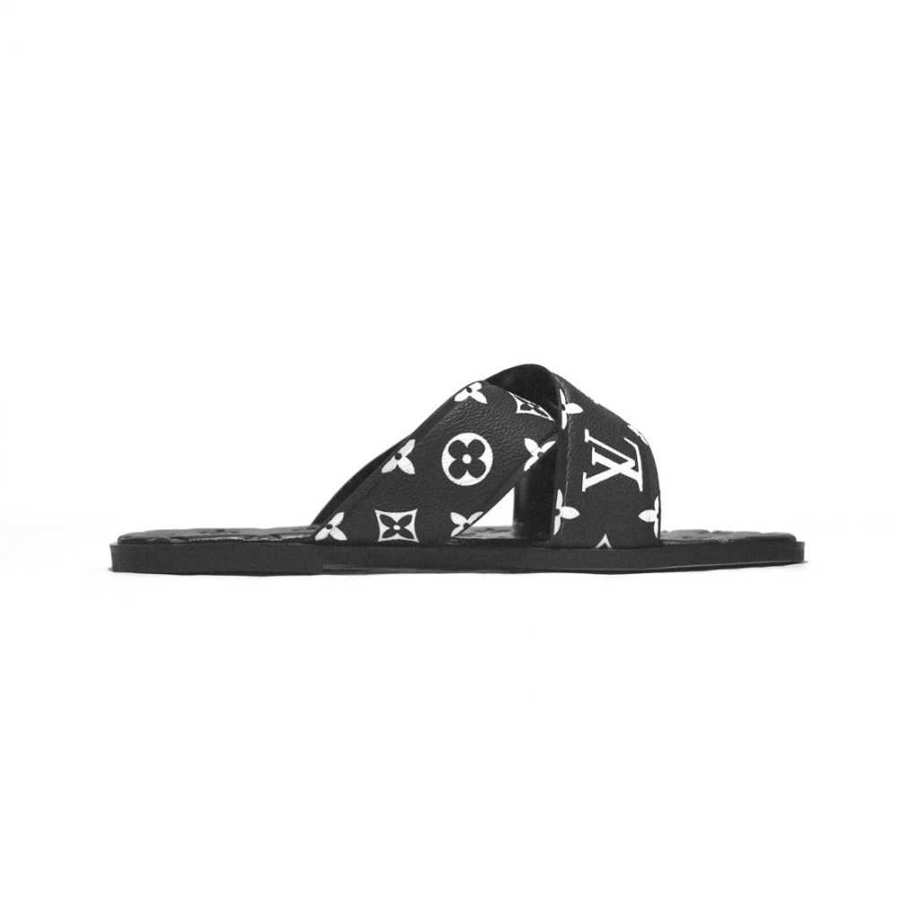 Louis Vuitton Black & White Premium Quality Men's Flip-Flops-2
