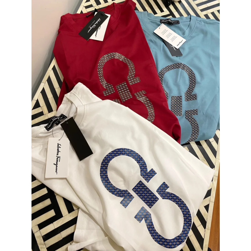 Salvatore Ferragamo Red Premium Gancini-Print T-shirt-4