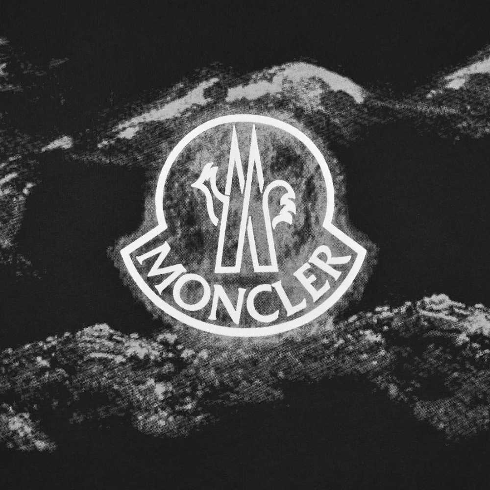 Moncler Black Premium Quality T-shirt-3