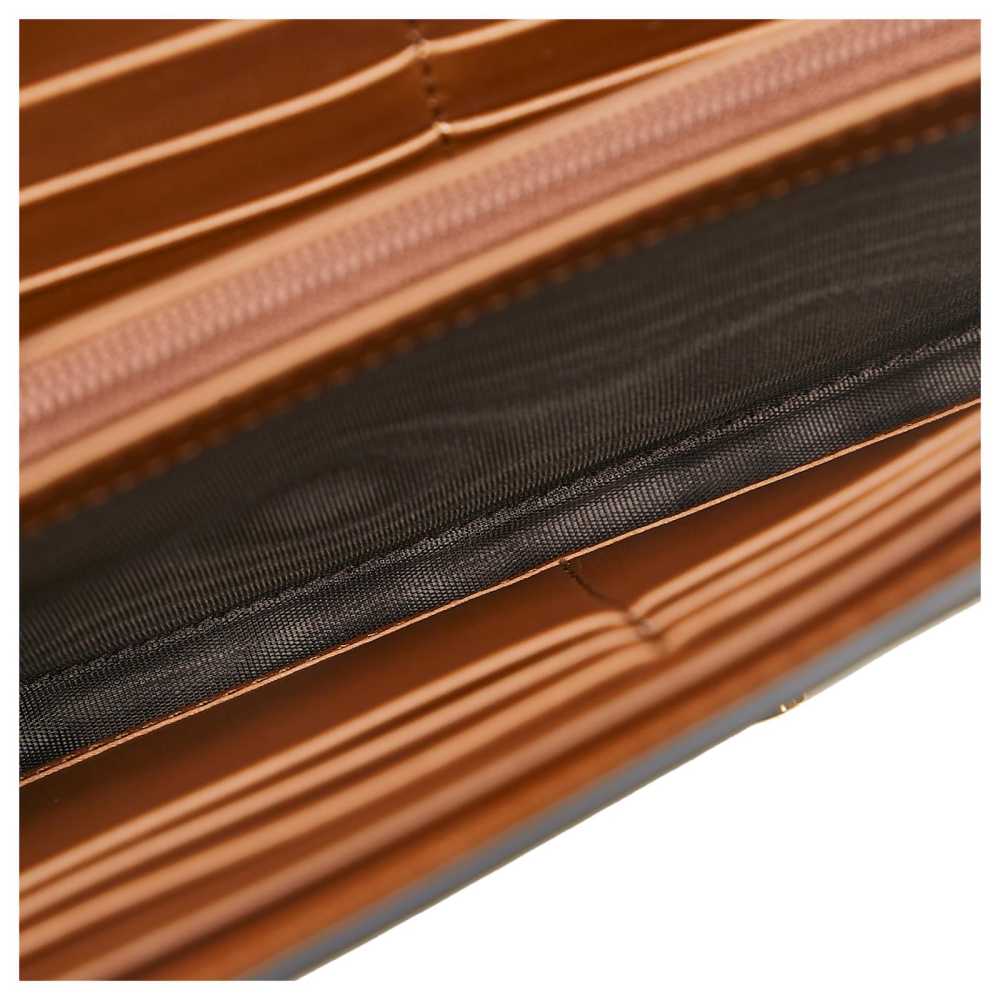 Gucci GG Marmont bi-color wallet on chain-5