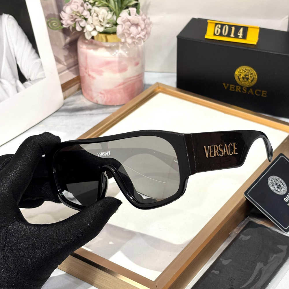 Versace Black & White Premium Women's Sunglasses-thumb-1