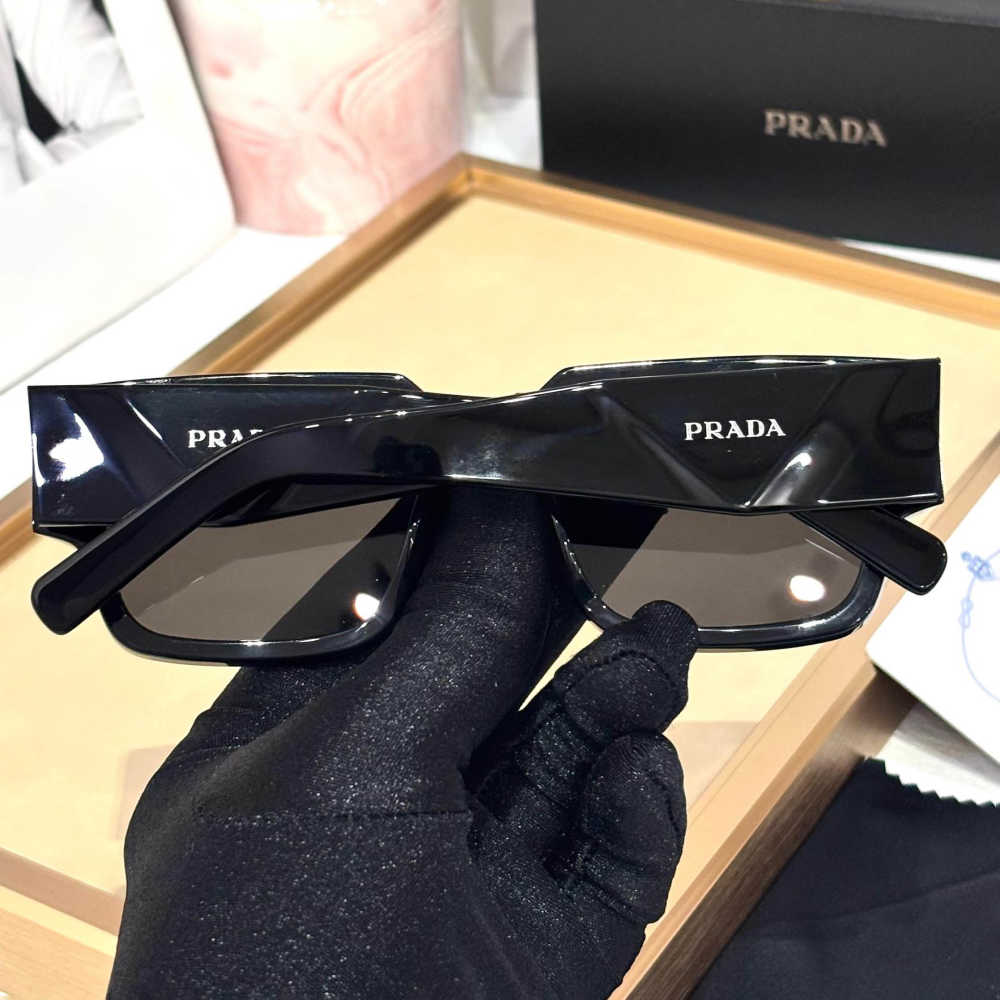 Prada Black Luxury Sunglasses-thumb-4