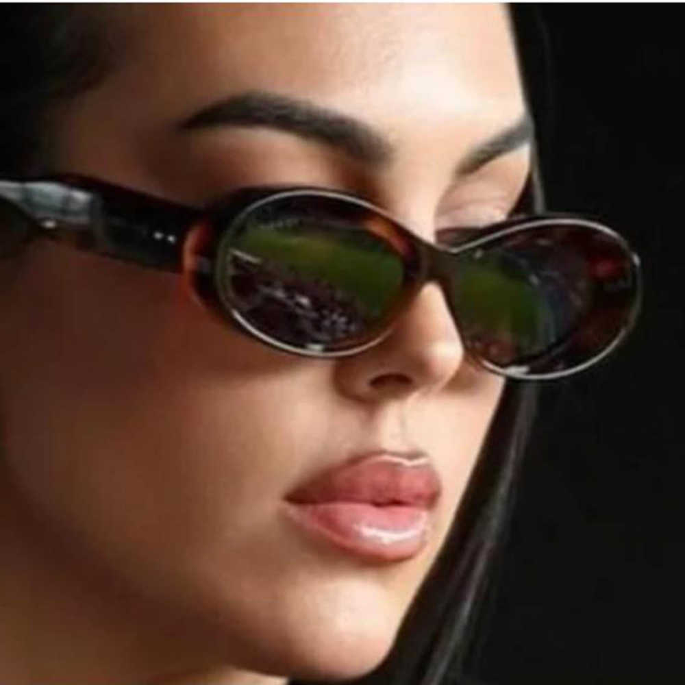 Gucci Brown Premium Women's Sunglasses-thumb-2