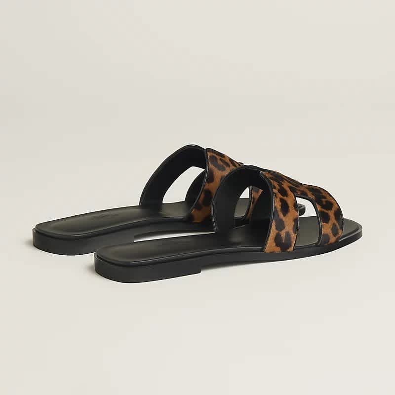 Hermes Oran Black Flat Sandals-thumb-2