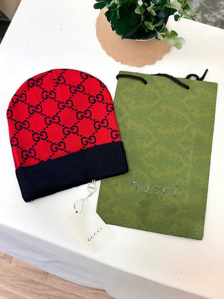 Gucci Monogram Red Premium Edition Cashmere Beanie-thumb-2