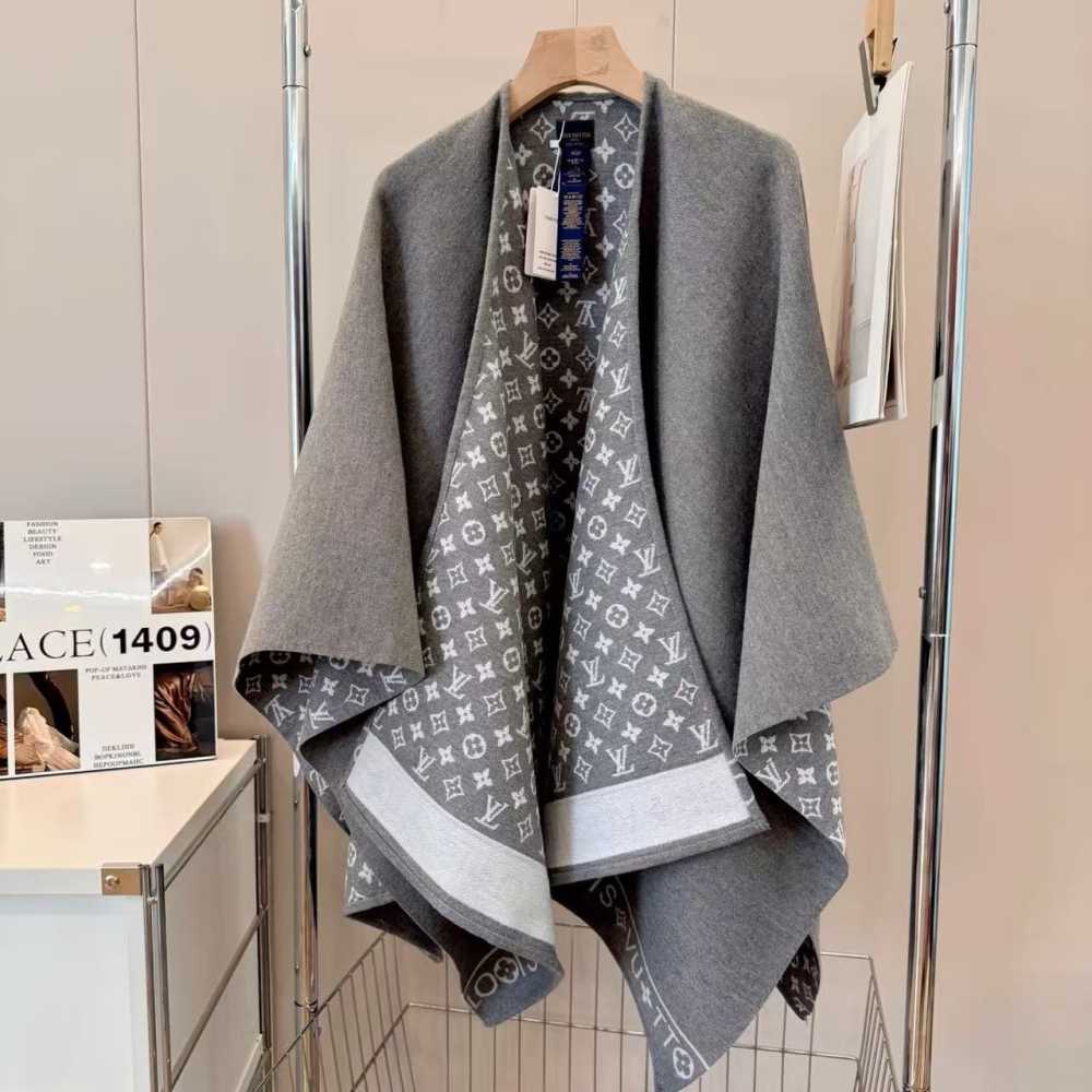 Louis Vuitton Designer Grey Ponchus Ombre Stole