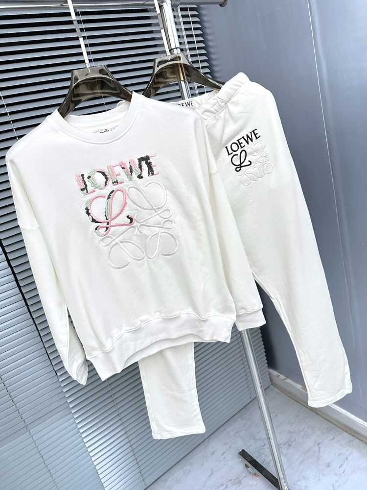 Loewe White Premium Quality Tracksuit-4