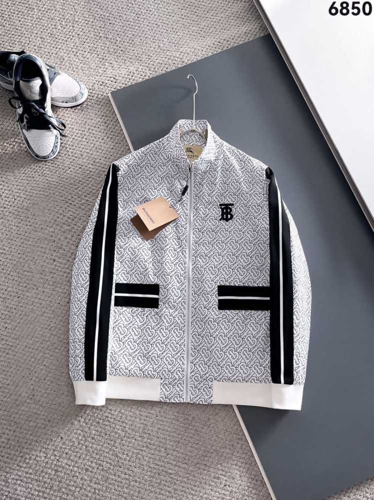 Burberry White Vintage Hooded Wind Cheater jacket-2