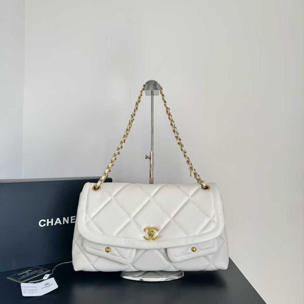 Chanel White Cargo 25K Hobo Bag-0