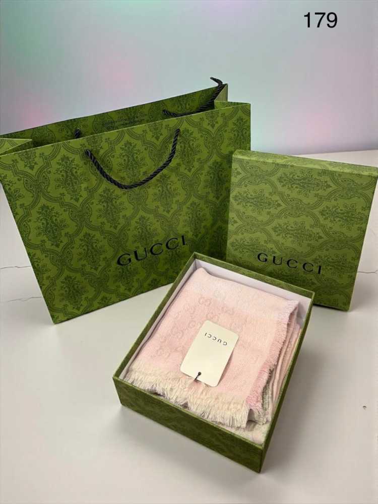 Gucci GG Monogram Warm Pastle Reversible Stole-1