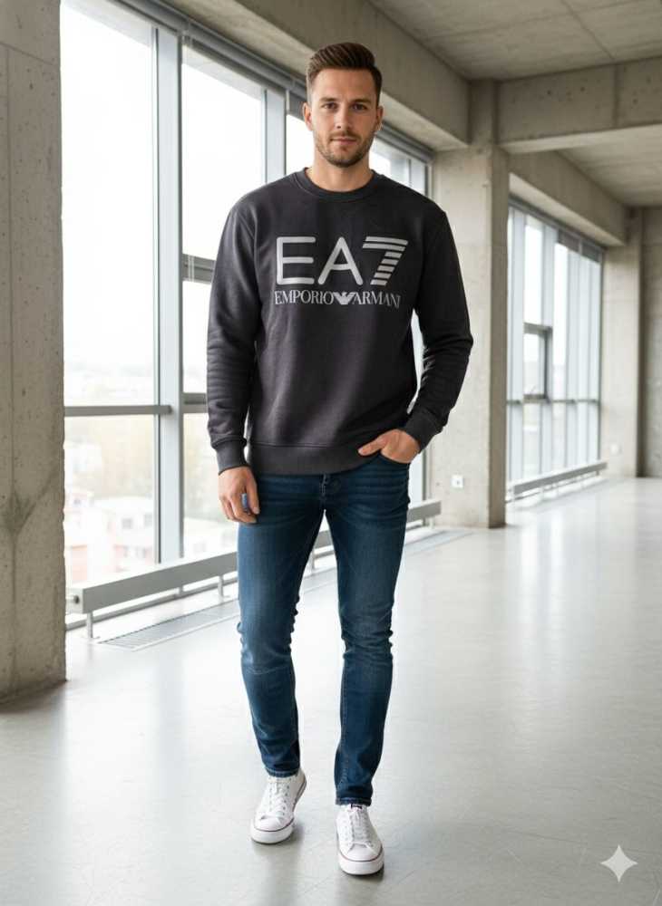 Emporio Armani Black Cotton Premium Qaulity Sweatshirt-0