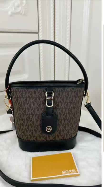 Michael Kors Brown/Black Medium Bucket Handbag
