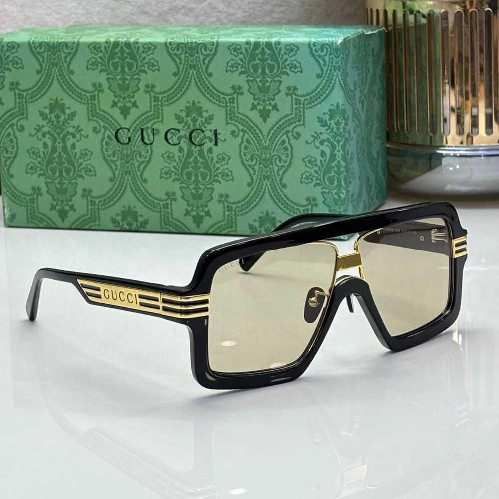 Gucci GG0900S Oversize Sunglasses-thumb-3