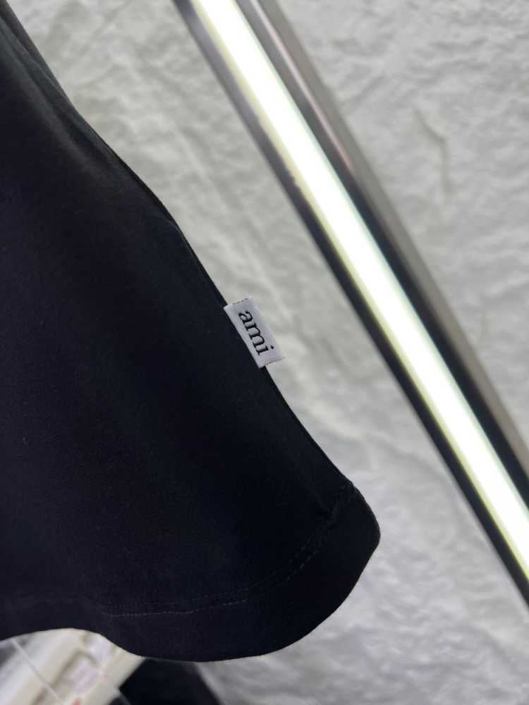 Ami Black Premium Quality Heart Logo T-shirt-thumb-3