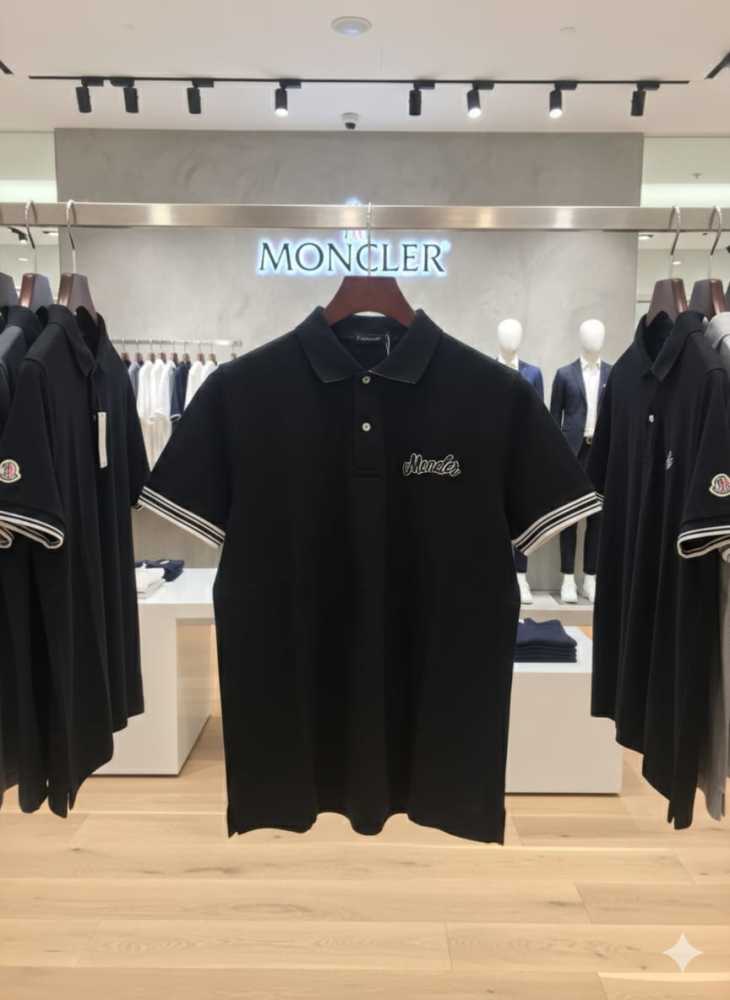 Moncler Black Premium Quality T-shirt-2