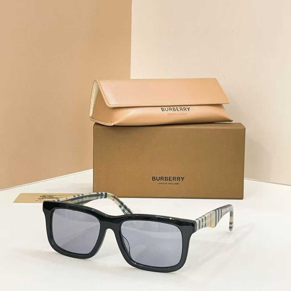 Burberry Black Premium Luxury Sunglasses