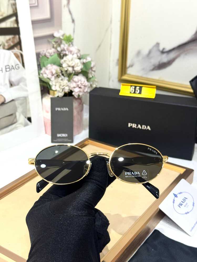 Prada Black Luxury Sunglasses-thumb-4