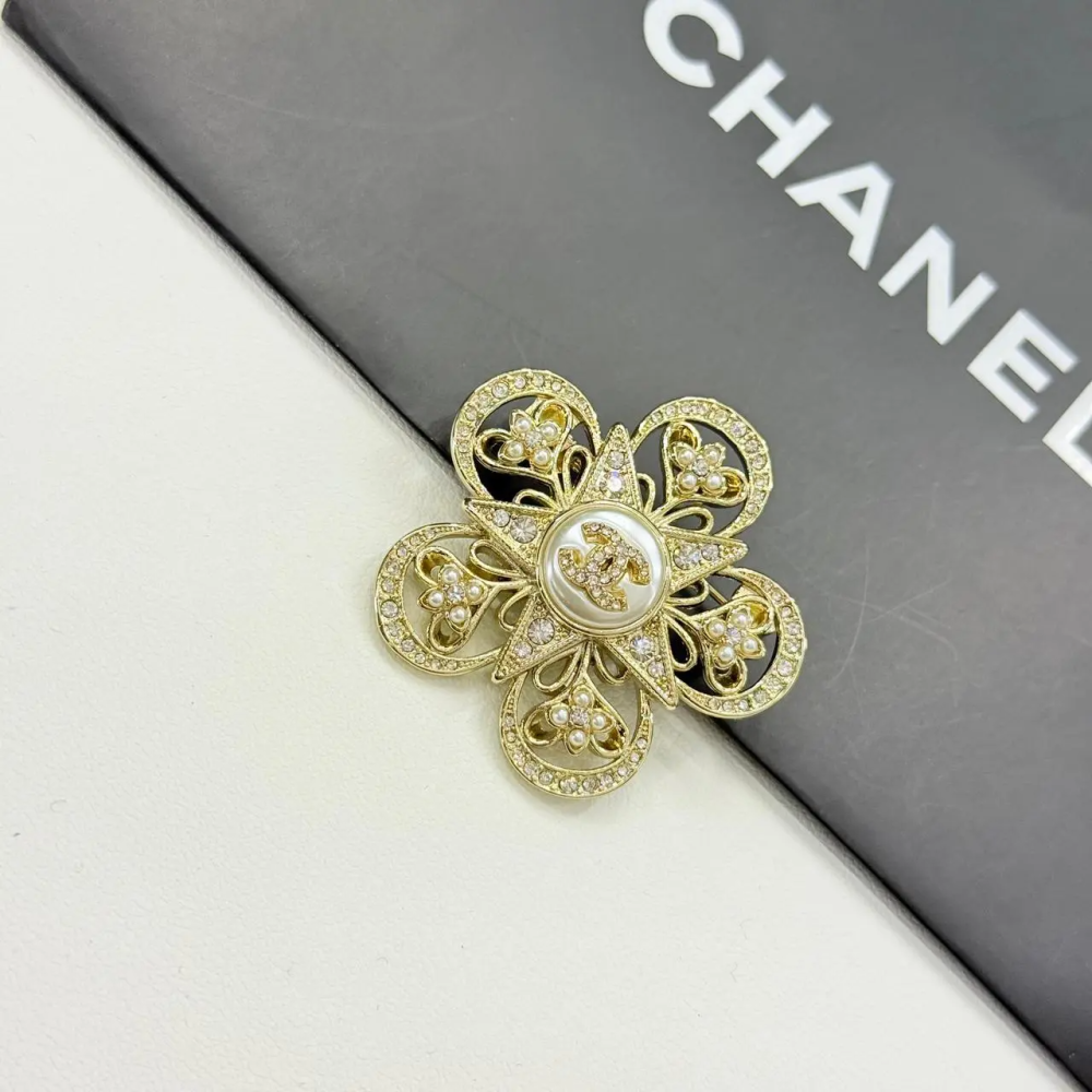 Chanel 23K Pearl Star Flower Brooch-thumb-0