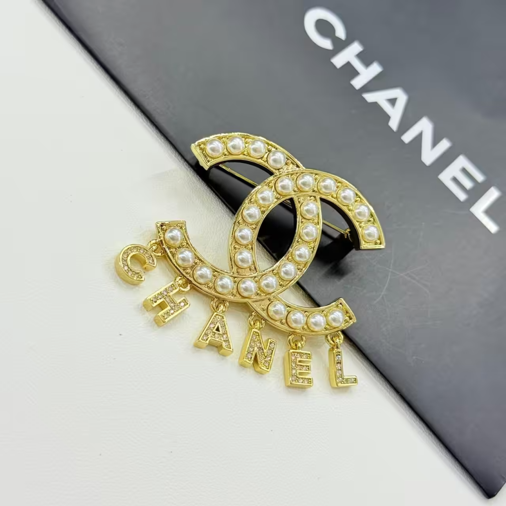 Chanel CC Logo Pearl Brooch-thumb-0