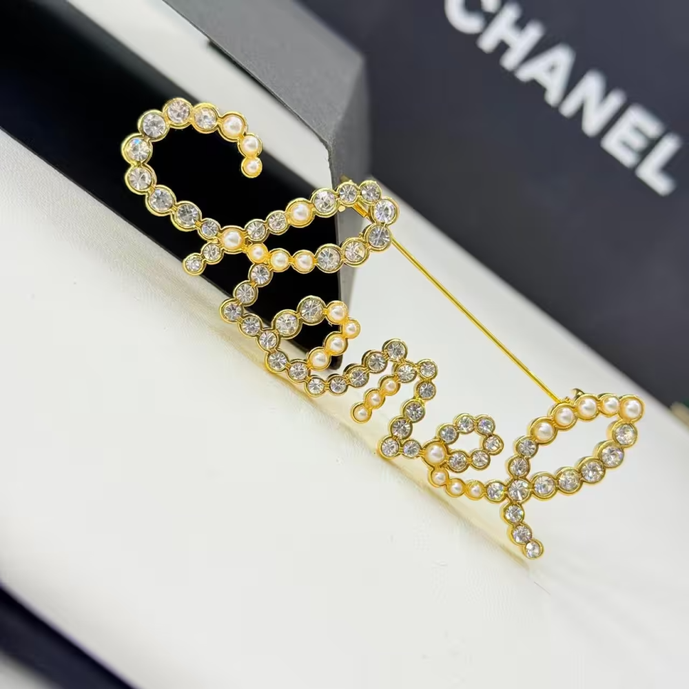 Chanel Script Logo Brooch-thumb-0