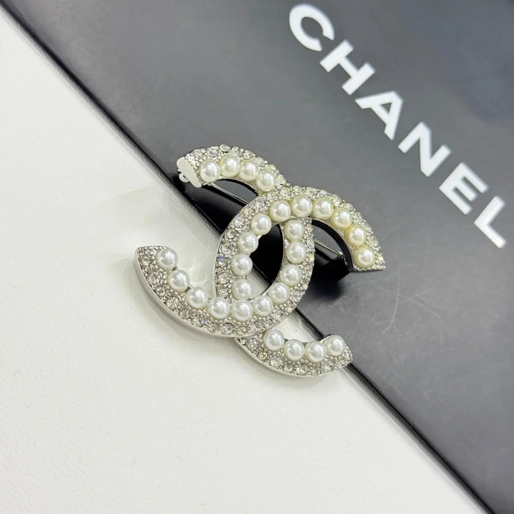Chanel CC Faux Pearl & Crystal Brooch-thumb-0