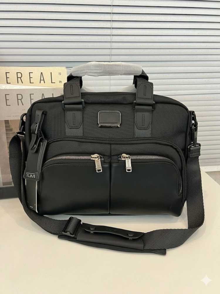 Tumi Expandable Organizer Laptop Black Bag