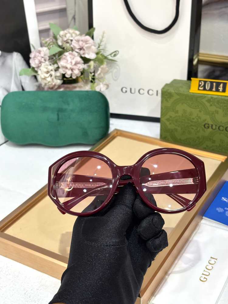Gucci Wine GG Women's Sunglasses-4
