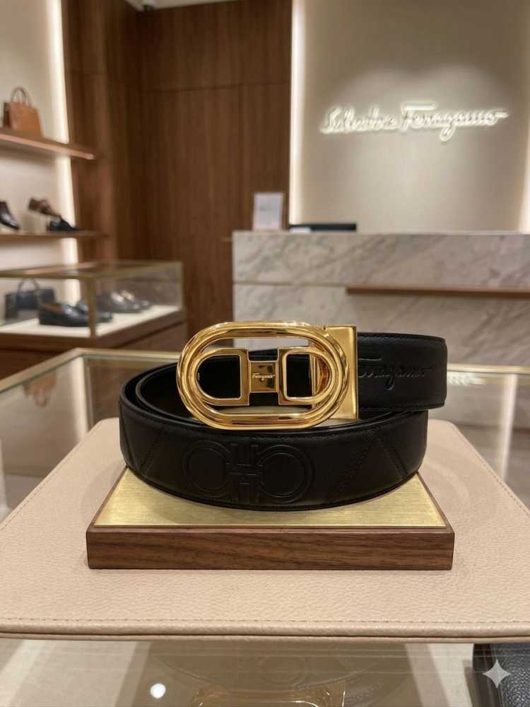 Salvatore Ferragamo Golden & Black Premium Quality Leather Belt