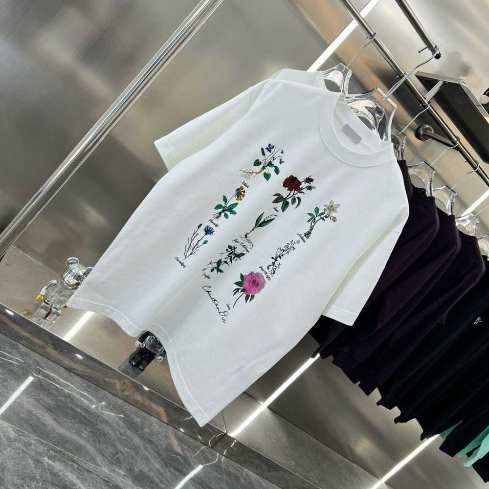 Dior Star & Signature Graphic White Cotton T-Shirt-1