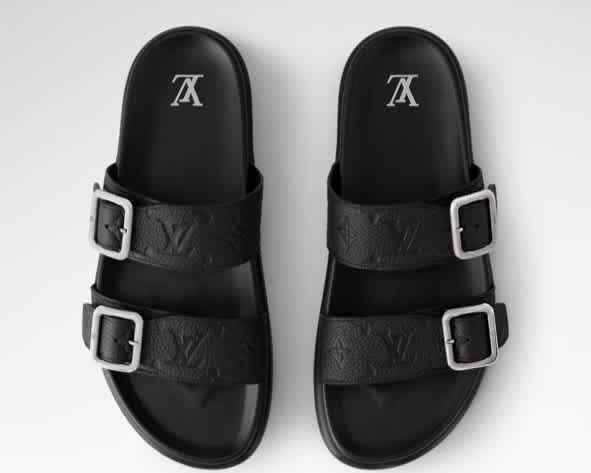 Louis Vuitton Black Premium Quality Stylish Men's Flip-flop