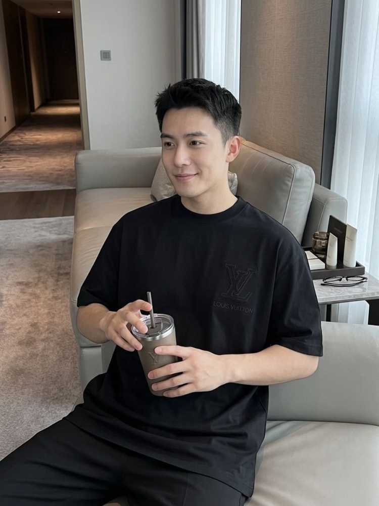 Louis Vuitton Black Embroidery Logo Premium T-shirt