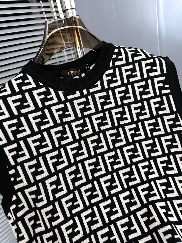 Fendi Black Authentic Premium Quality Pullover-4