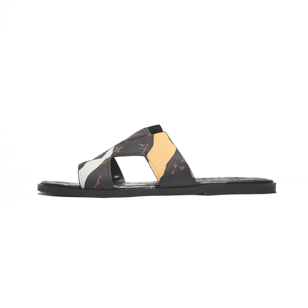 Louis Vuitton Black Premium Quality Stylish Men's Flip-flop-1