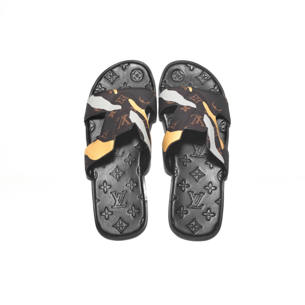 Louis Vuitton Black Premium Quality Stylish Men's Flip-flop-3