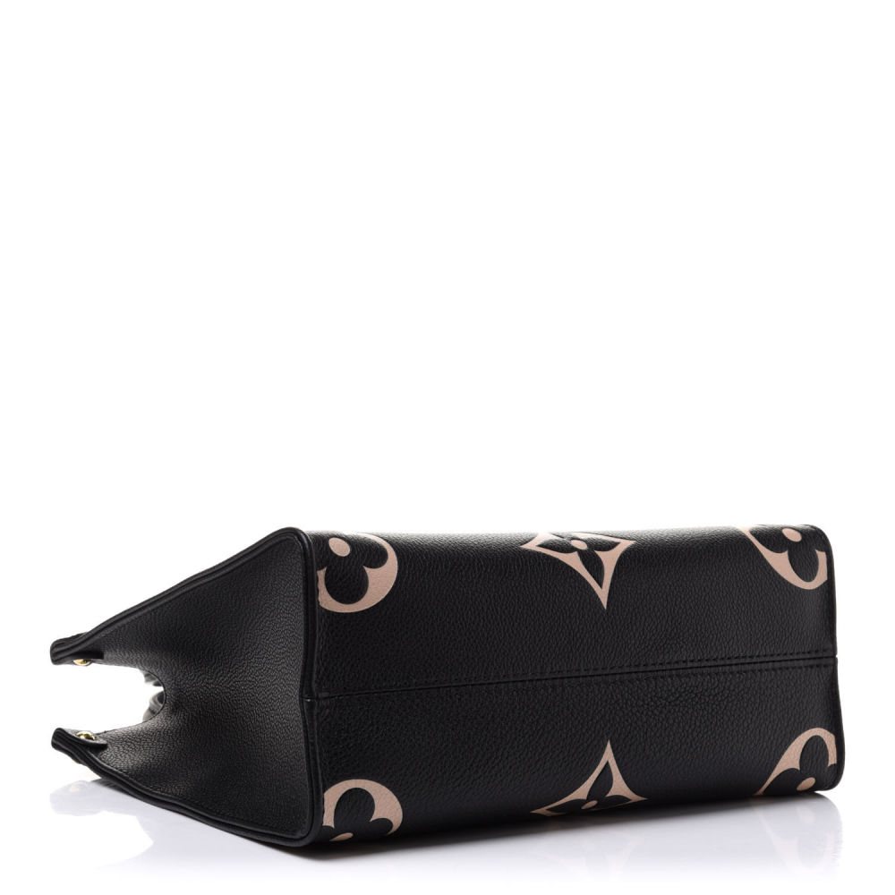 Louis Vuitton Empreinte Monogram Giant Onthego Handbag-3