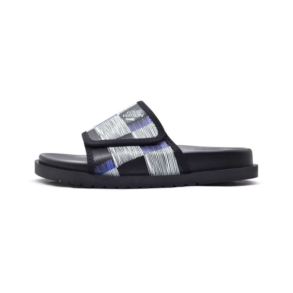 Louis Vuitton Black Premium Quality Stylish Men's Flip-flop-1
